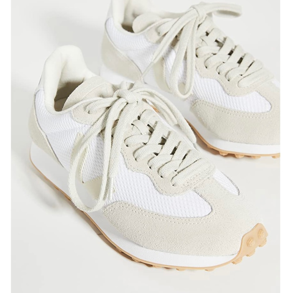 Women’s VEJA Rio Branco vegan vintage style sneakers / sz 8/39 - New in Box!!
